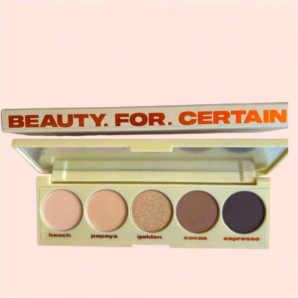 Beauty for Certain Playa to Palazzo Eyeshadow Palette New in Box